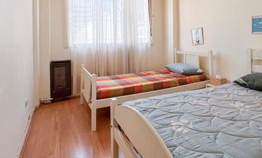Departamento 3 ambientes al frente / Zona centro
