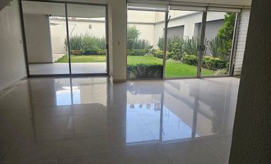 CASA EN RENTA EN JARDINES EN LA MONTAÑA