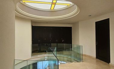 CASA EN RENTA EN JARDINES EN LA MONTAÑA