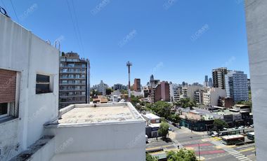 Av. San Isidro Labrador 4600 - Monoambiente sin expensas - Un piso por escalera