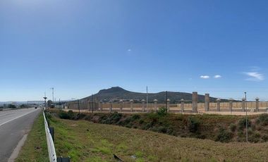 Terreno Industrial en RENTA o VENTA | Frente Autopista México–Querétaro