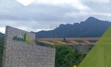 Casa en Venta en el Alamo de 1 Planta Terreno Plano y Amplio Patio