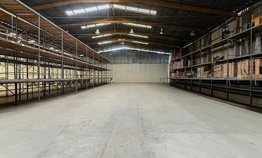 BODEGA COMERCIAL EN RENTA RUIZ CORTINES