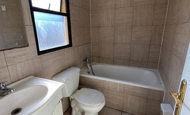 ARRIENDO CASA CONDOMINIO LINDEROS BUIN 3 DORMITORIOS 2 BAÑOS ESCRITORIO ESTACIONAMIENTO