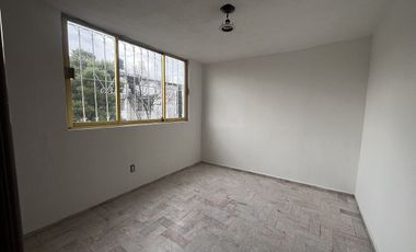 Venta casa Cumbria, Cuautitlan Izcalli uso suelo hab. y comer.