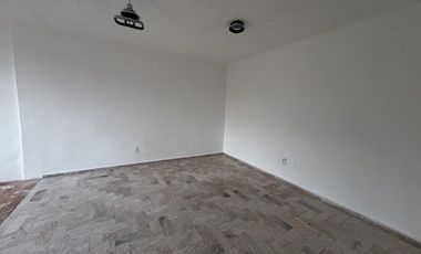 Venta casa Cumbria, Cuautitlan Izcalli uso suelo hab. y comer.