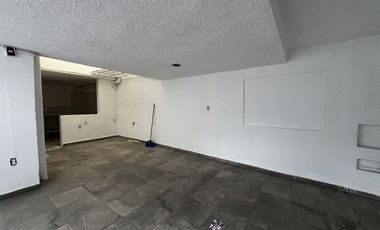 Venta casa Cumbria, Cuautitlan Izcalli uso suelo hab. y comer.