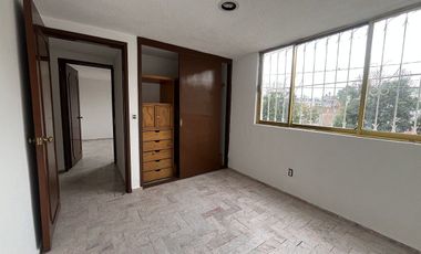 Venta casa Cumbria, Cuautitlan Izcalli uso suelo hab. y comer.