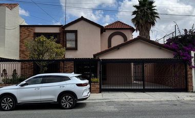 CASA EN VENTA EN SAN PATRICIO, SALTILLO