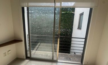 ¡EXCELENTE OPORTUNIDAD¡ AMPLIO Y CON EXCELENTE UBICACION