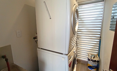 Penthouse ejecutivo amueblado. Solución llave en mano para reubicación en Metep