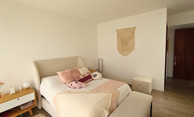 Penthouse ejecutivo amueblado. Solución llave en mano para reubicación en Metep