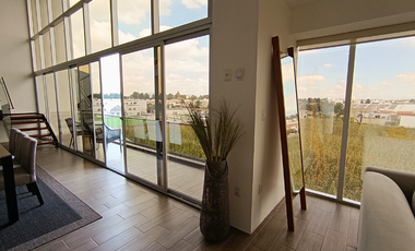 Penthouse ejecutivo amueblado. Solución llave en mano para reubicación en Metep