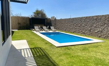 Casa en Venta en Los Casahuates Residencial, ideal para vacacionar o vivir