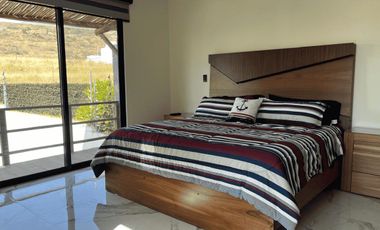 Casa en Venta en Residencial Las Palmas, estilo Resort