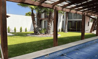Casa en Venta en Residencial Las Palmas, estilo Resort