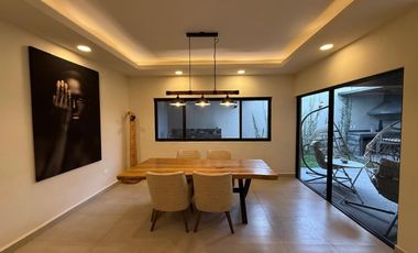 Casa en Renta o Venta en Mítica Residencial, Santiago, N.L.