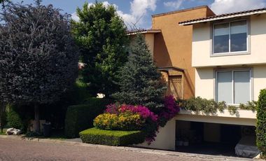 Casa en Renta en excelente ubicación en el Club de Golf Los Encinos