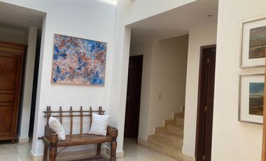 Casa en Renta en excelente ubicación en el Club de Golf Los Encinos