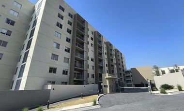 Departamento con jardin AMUEBLADO Y EQUIPADO Torre Gaia 2 La Rioja Colinas del Huajuco  Monterrey