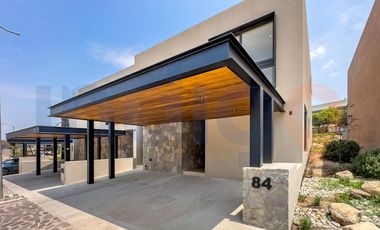 CASA EN RENTA EN ALTOZANO, CONDOMINIO ROCA