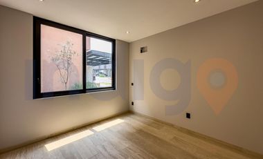 CASA EN RENTA EN ALTOZANO, CONDOMINIO ROCA