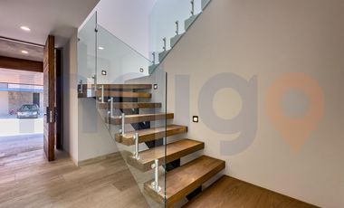 CASA EN RENTA EN ALTOZANO, CONDOMINIO ROCA