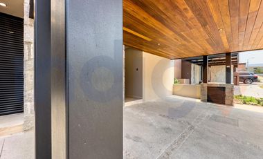 CASA EN RENTA EN ALTOZANO, CONDOMINIO ROCA