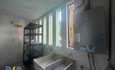 LOMAS DE VISTA HERMOSA. casa en renta