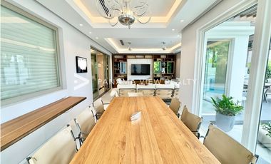 CRESCENT LANE / SANTA MARIA / VENTA