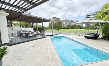 CRESCENT LANE / SANTA MARIA / VENTA