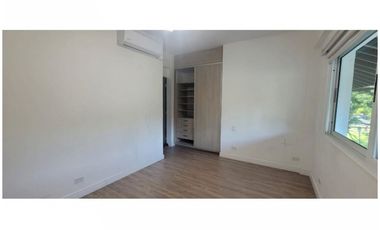 Casa con piscina - Albrook - Ancón