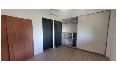 Casa con piscina - Albrook - Ancón