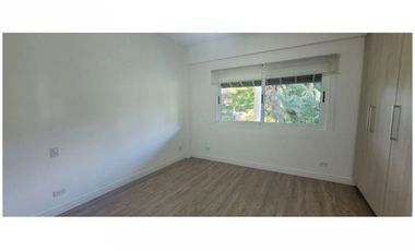 Casa con piscina - Albrook - Ancón