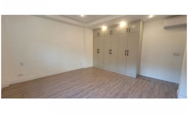 Casa con piscina - Albrook - Ancón