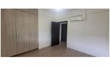 Casa con piscina - Albrook - Ancón