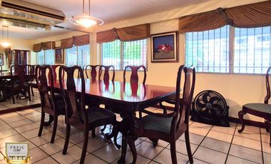 En venta casa en El Cangrejo