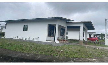 ALQUILER DE CASA EN ALTO BOQUETE AMOBLADA