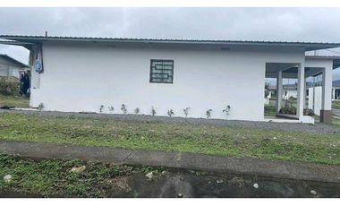 ALQUILER DE CASA EN ALTO BOQUETE AMOBLADA