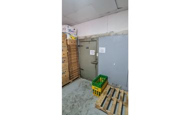 LOCAL COMERCIAL BETANIA / SOBRE VIA PRINCIPAL / 636M2