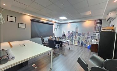 CASA COMERCIAL EN VENTA CARRASQUILLA