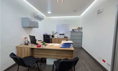 CASA COMERCIAL EN VENTA CARRASQUILLA