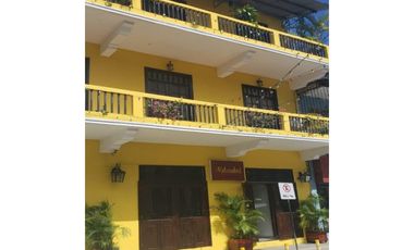 CASCO VIEJO / CASA CATALINA / 240m2 / PARA INVERSION / 3 PISOS