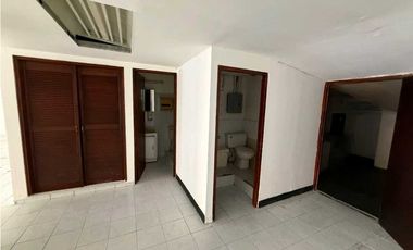 ALQUILER DE LOCAL COMERCIAL CALLE 51 BELLA VISTA 200M2