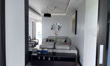 VILLA LUCRE / PH ALTOS DE SAN RAFAEL /  REMODELADA / 290M2