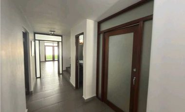 VENTA CASA DUPLEX 941m2 EN OBARRIO NRR