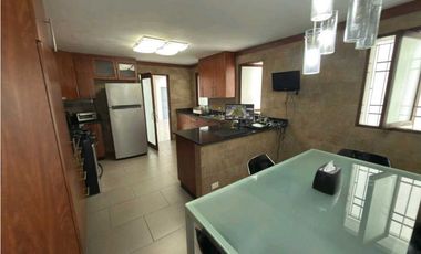 VENTA CASA DUPLEX 941m2 EN OBARRIO NRR