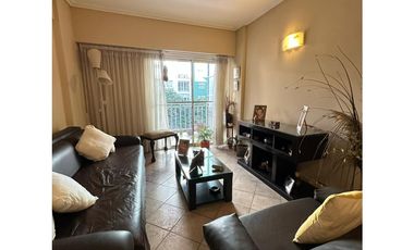 VENTA DEPTO DOS CON DEPENDENCIA Y COCHERA