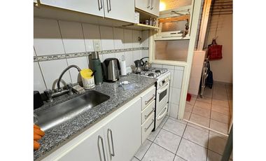 VENTA DEPTO DOS CON DEPENDENCIA Y COCHERA