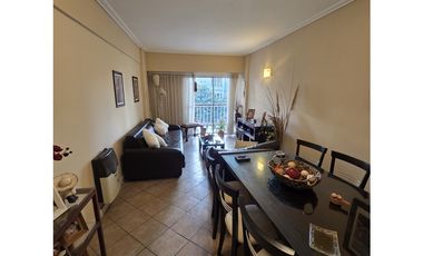 VENTA DEPTO DOS CON DEPENDENCIA Y COCHERA